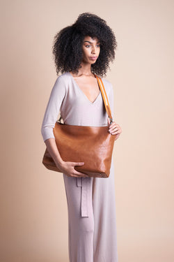olivia horizontal shopper cognac by O My Bag on thegreenlabels