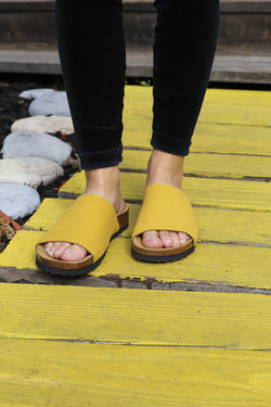 JENNY MUSTARD vegan slide-on