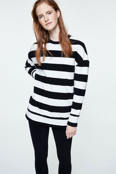 Shop lenya sweater maxi stripes by Armedangels on thegreenlabels.com