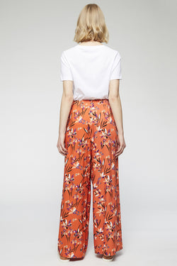 naimaa tropical spirit pants carrot by Armedangels on thegreenlabels