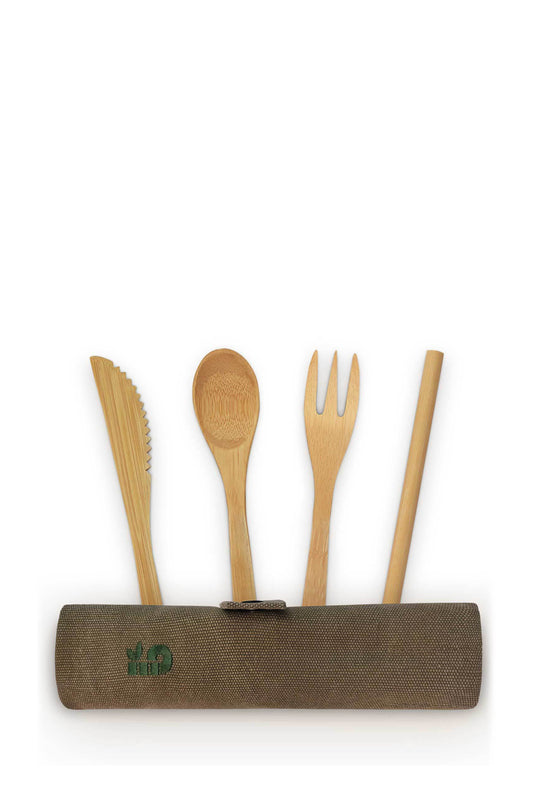 bamboo cutlery set by Bambaw on thegreenlabels