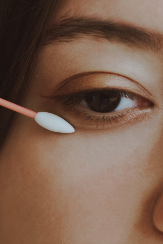 shop LastSwab reusable makeup swab by LastObject at thegreenlabels