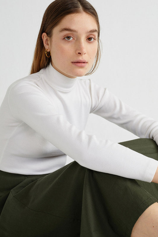 Shop aine rib top white by Thinking Mu on thegreenlabels