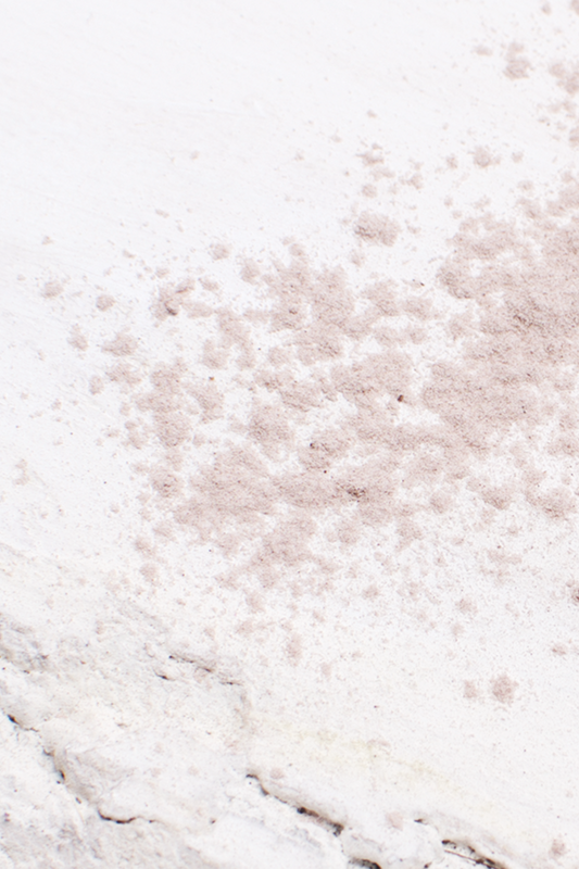 refreshing dry shampoo by SMPL on thegreenlabels