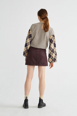 Shop boann blouse combi checks by Thinking Mu at thegreenlabels