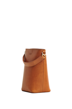 Shop bobbi bucket bag cognac classic leather by O My Bag on thegreenlabels