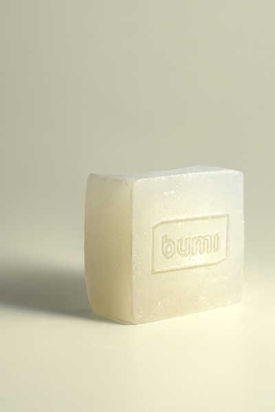 creamy coconut shampoo bar by Bumi Bars on thegreenlabels