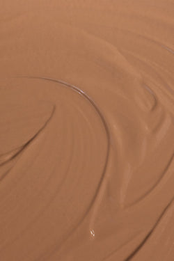 shop concealer hazelnut by Mádara at thegreenlabels