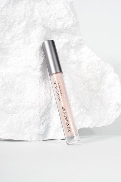 concealer latte by Mádara on thegreenlabels.com