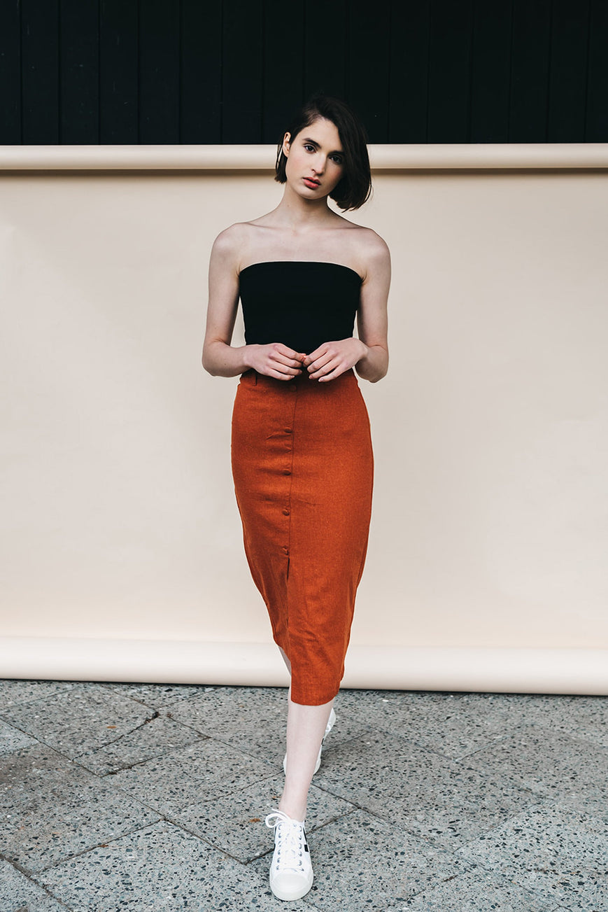 Shop balos skirt rust by Rita Row on thegreenlabels