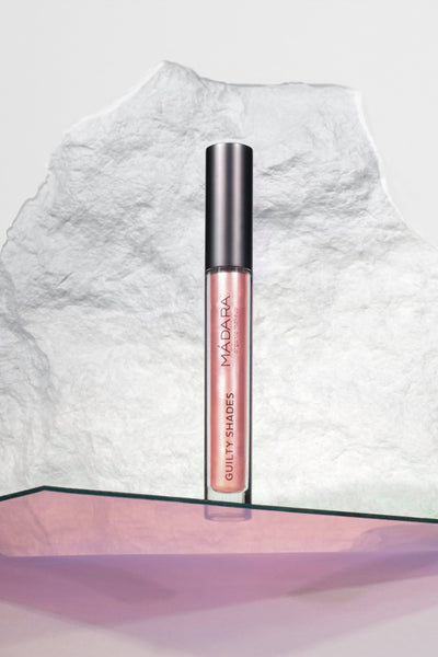 eye & cheeks multi shadow seduction by Mádara on thegreenlabels.com