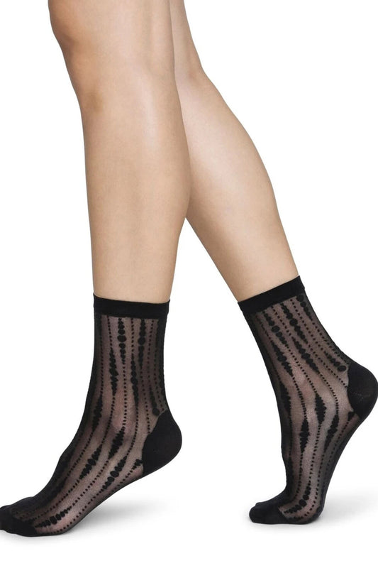 josefin drop socks black by Swedish Stockings on thegreenlabels