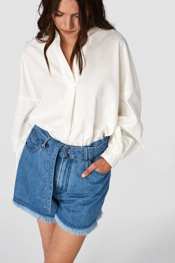shop alice belted shorts light marble by Kings Of Indigo on thegreenlabels