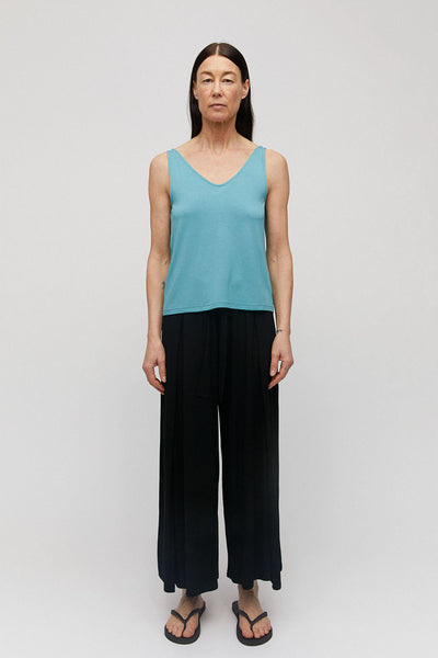 Shop karolinaa black culotte by ARMEDANGELS on thegreenlabels.com