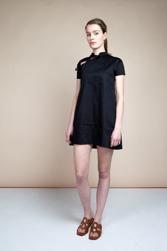 shop nunu dress black by Signe at thegreenlabels