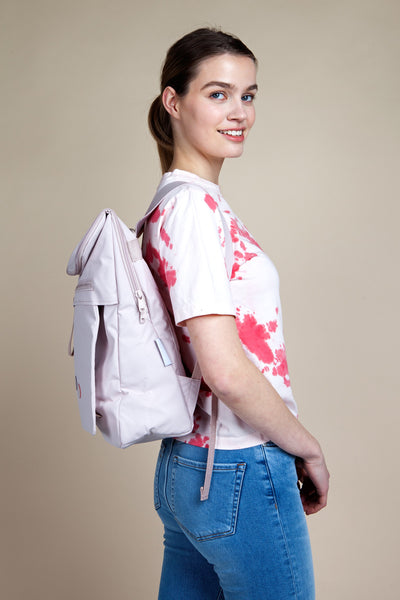 klak backpack crystal rose by pinqponq on thegreenlabels