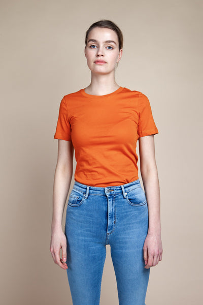 lidaa t-shirt pumpkin by ARMEDANGELS on thegreenlabels