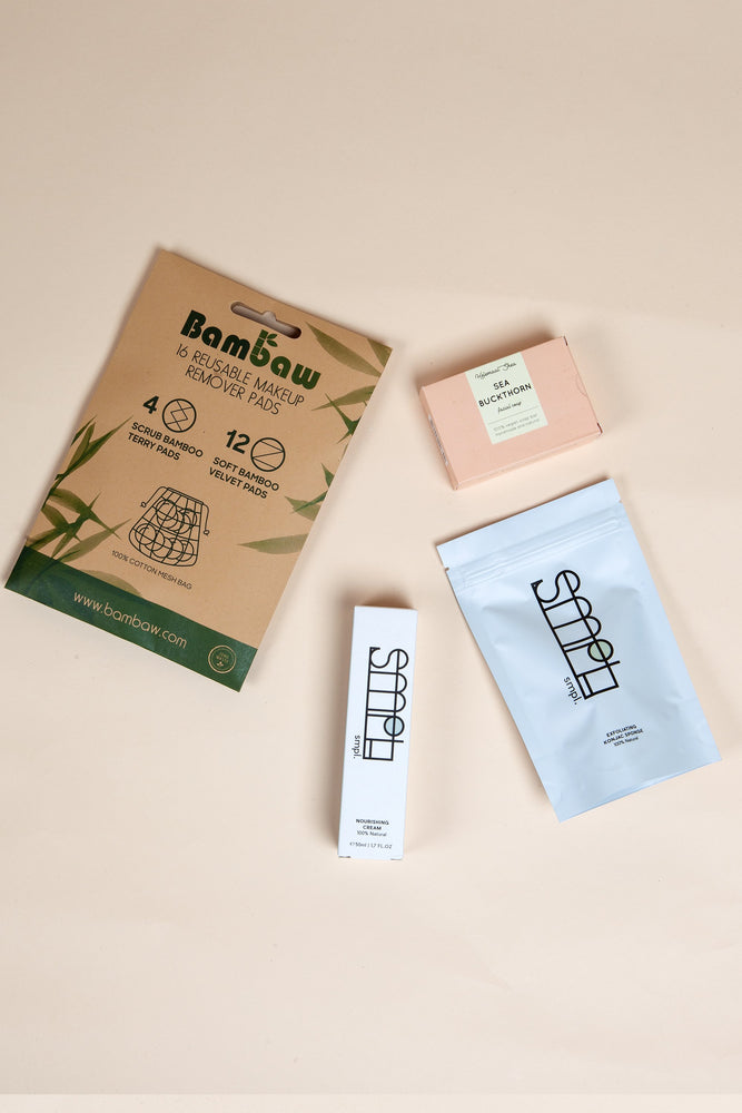 skincare bundle exfoliating on thegreenlabels