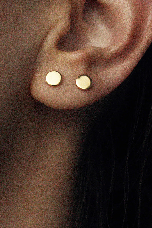 shop pill ear stud gold by Neinties on thegreenlabels