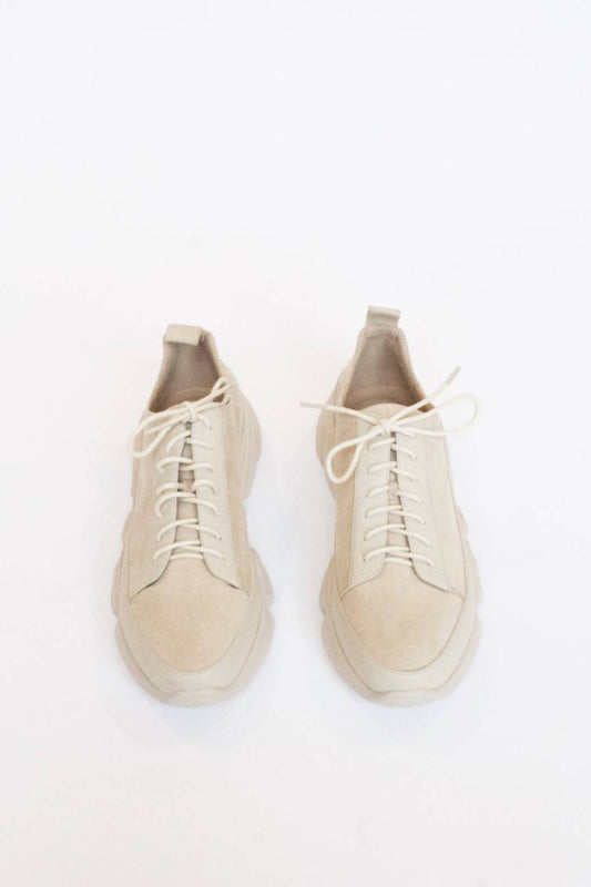 Shop gia sneaker taupe by Collection & Co on thegreenlabels.com