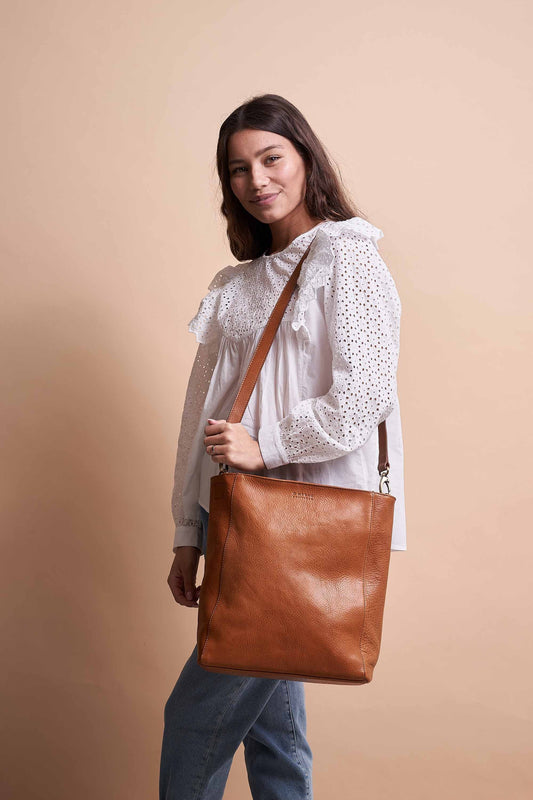 sofia shopper cognac by O My Bag on thegreenlabels