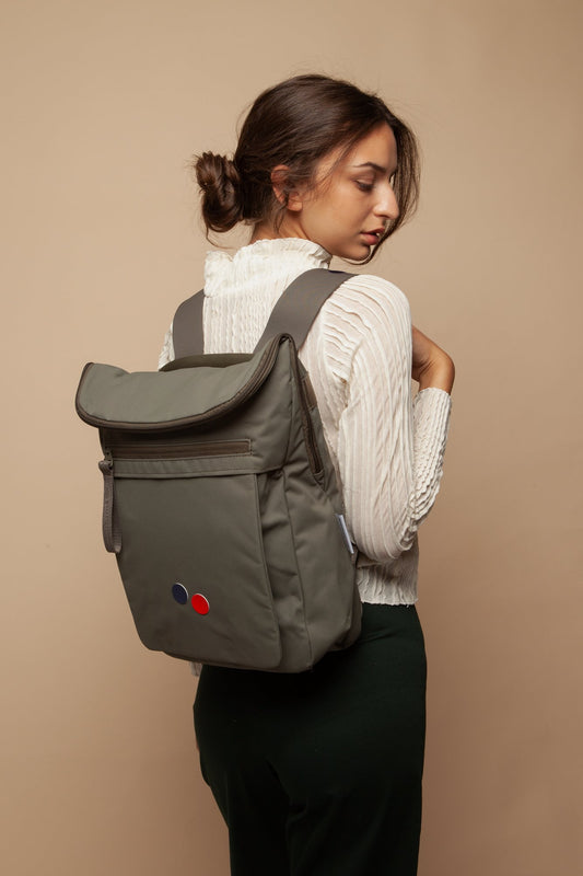 KLAK backpack airy olive by pinqponq on thegreenlabels