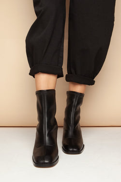 gabriela nappa black heel by Mireia Playa on thegreenlabels