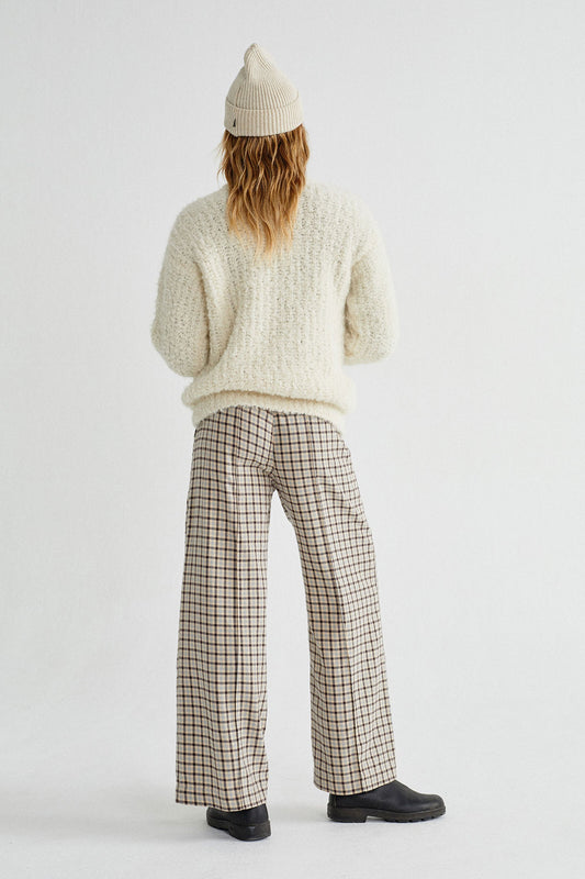 Shop cotys sweater snow white by Thinking Mu on thegreenlabels