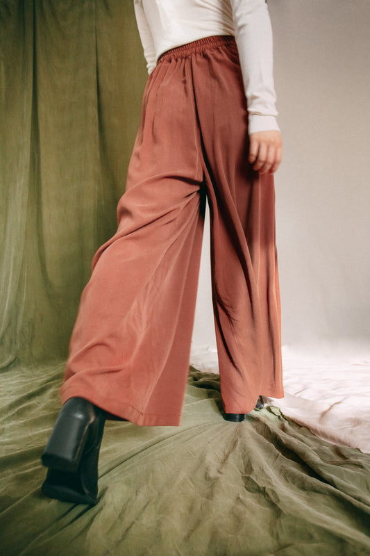 shop palazzo trouser rust by Cossac at thegreenlabels