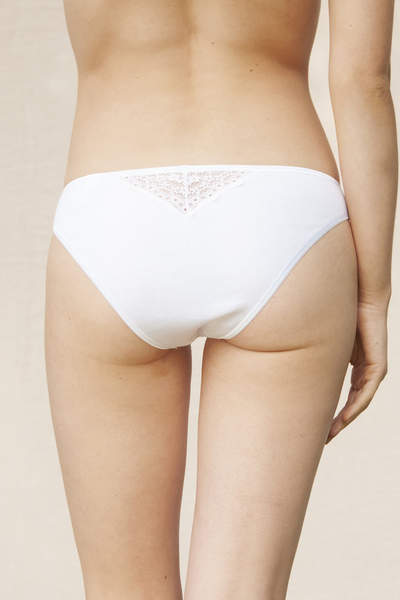 volga panties white by Olly Lingerie on thegreenlabels