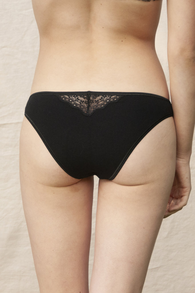 volga panties black by Olly Lingerie on thegreenlabels