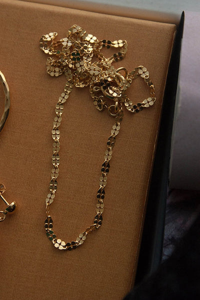 whisper necklace gold <br> by Neinties