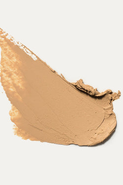 shop arnica concealer chai by Ere Perez at thegreenlabels