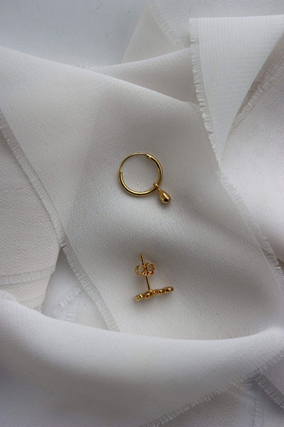 baby drop earring hoop gold by Neinties on thegreenlabels.com