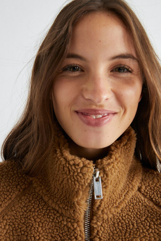 shop hebe jacket caramel by Thinking Mu at thegreenlabels