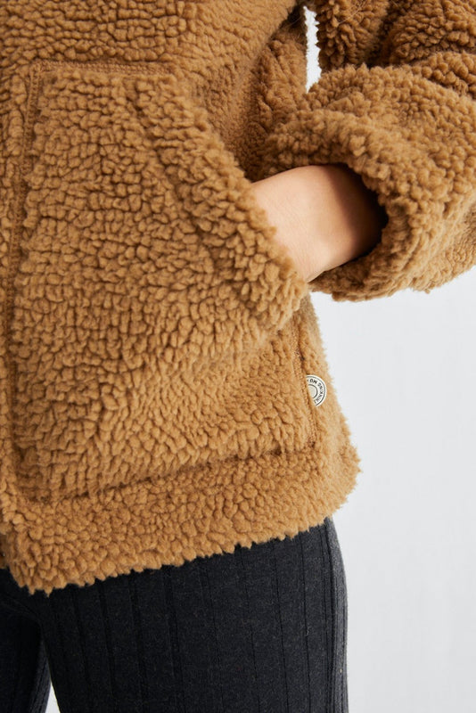shop hebe jacket caramel by Thinking Mu at thegreenlabels