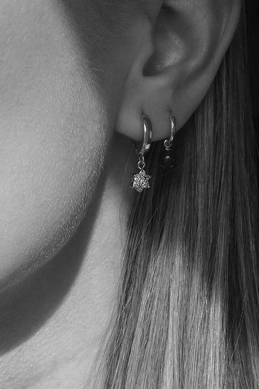 daisy earring hoop sterling silver <br> by Neinties