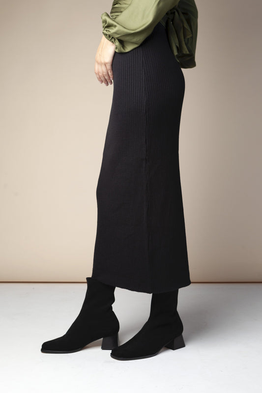 shop damla skit skirt black by By Signe at thegreenlabels