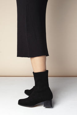 shop gemma ante black boots by mireia playa at thegreenlabels