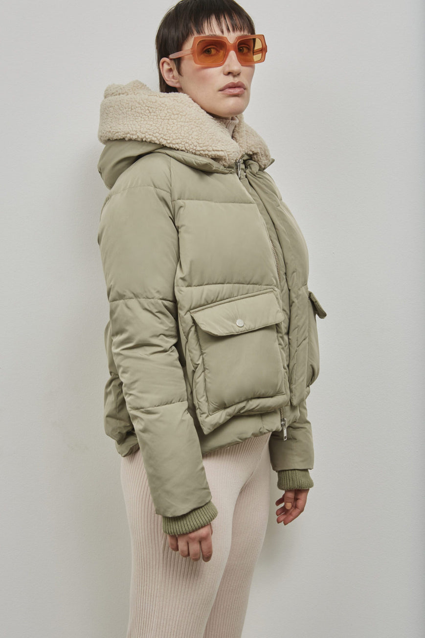 Shop leicester jacket pale olive by Embassy of Bricks and Logs at thegreenlabels
