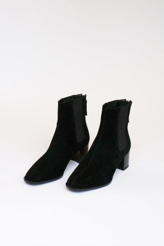 shop lila boots black by collection & co at thegreenlabels
