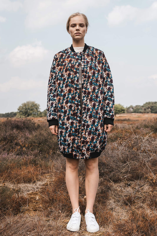 long bomber rose by Afriek on thegreenlabels.com