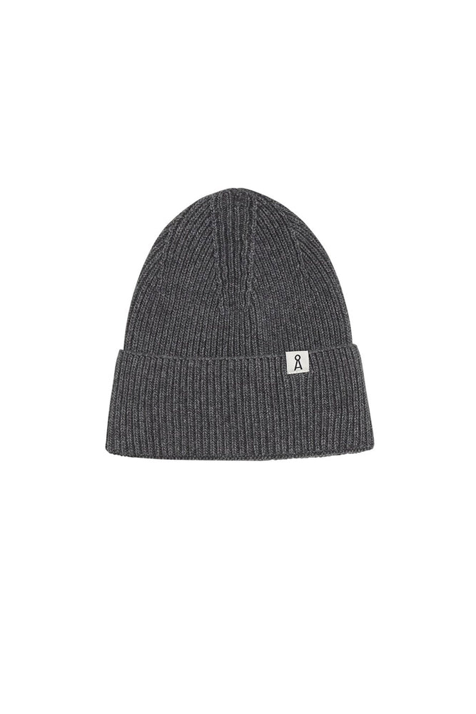 shop maax beanie mid grey by armedangels at thegreenlabels