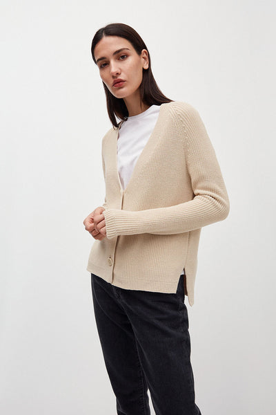 nuriaa cardigan kitt by ARMEDANGELS