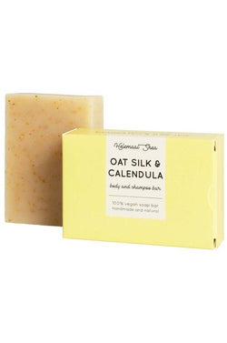 Oat silk & calendula body and shampoo bar by Helemaal Shea on thegreenlabels