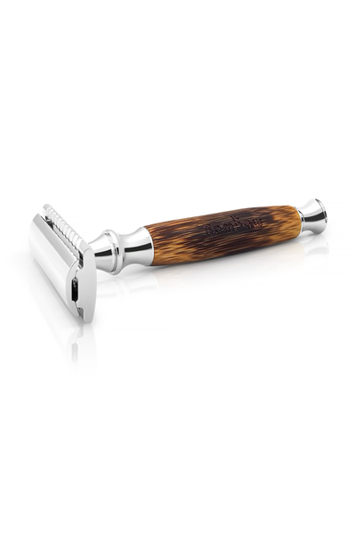 bamboo safety razor by Bambaw on the greenlabels