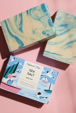 Sea salt body bar by Helemaal Shea on thegreenlabels