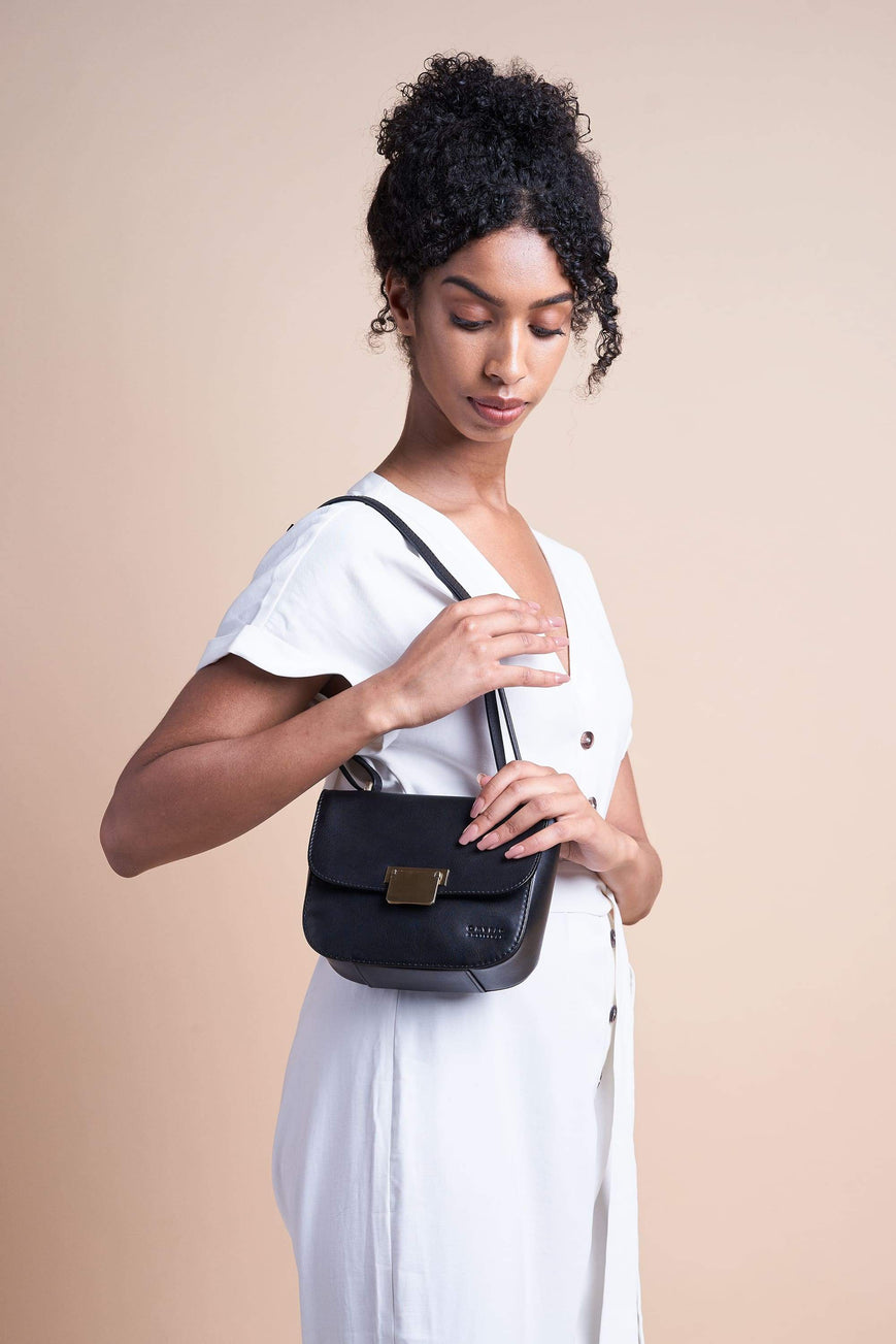 the meghan mini classic black by O My Bag on thegreenlabels.com
