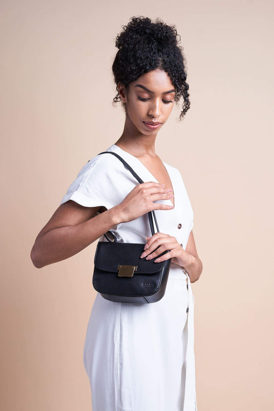 the meghan mini classic black by O My Bag on thegreenlabels.com