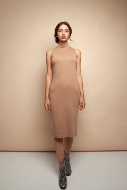 theia dress camel by Signe on thegreenlabels.com